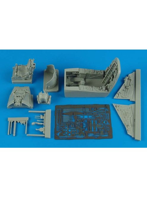 Aires - Su 25K Frogfoot A cockpit set (TRU)