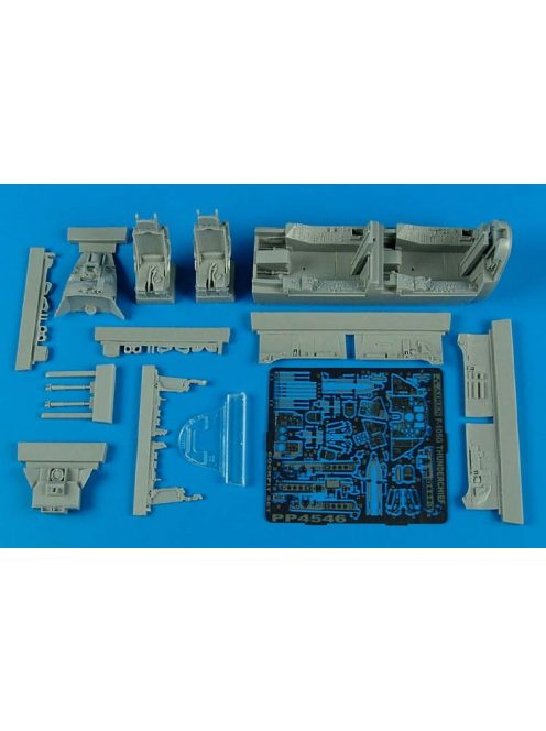 Aires - F-105G Thunderchief cockpit set f. MON