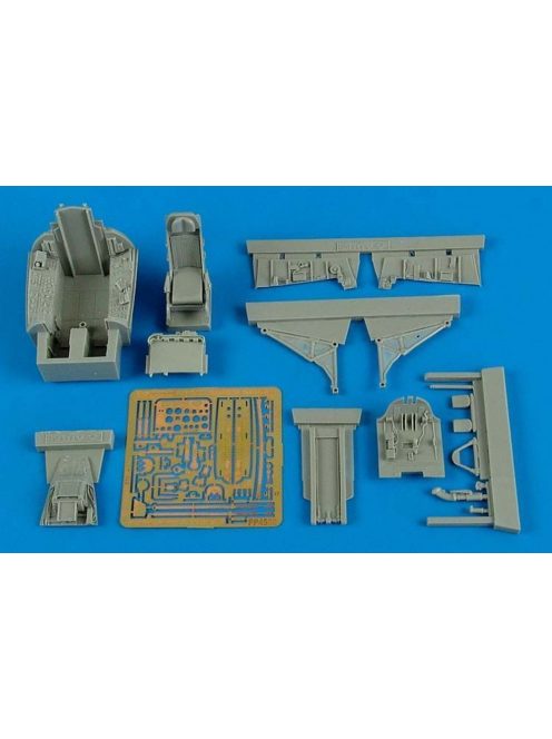 Aires - F-100C Super Sabre-early cockpit set TRU