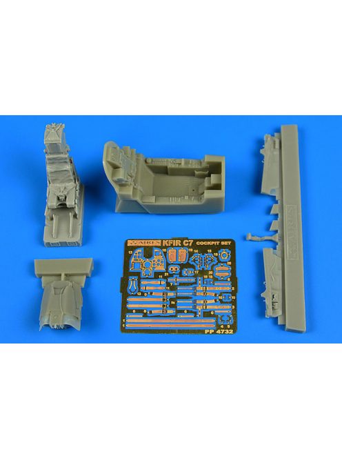 Aires - IAI Kfir C7 cockpit set for AMK