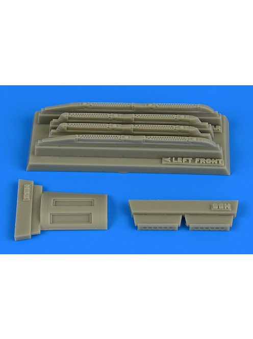 Aires - Su17M3/M4 Fitter K fully louded chaff/ flare dispensers f.HobbyBoss