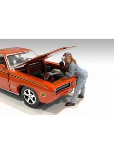   Americandiorama - 1:18 Figurines - Retro Female Mechanic I (1:18)