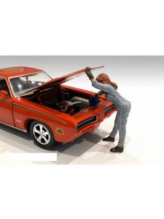   Americandiorama - 1:18 Figurines - Retro Female Mechanic Ii (1:18)