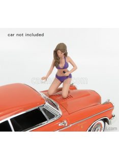   American Diorama - Figures Alisa - Girl Bikini Car Wash Purple Cream