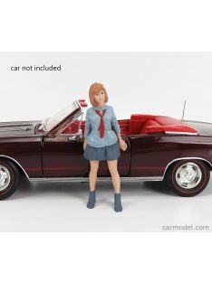   American Diorama - Figures Girl Car Meet 1 - Figure V Light Blue Grey