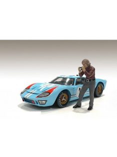   Americandiorama - 1:18 Figurines - Race Day I, Figure Ii (1:18)