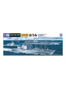 Aoshima - 1/700 J.M.S.D.F. Oil Supply Oumi, plastic modelkit