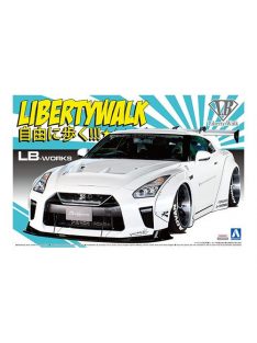 Aoshima - Nissan LbWorks R35 Gt-R Type 1.5