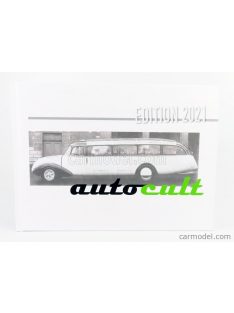   Autocult - Catalogo Libro Fotografico Autocult - 184 Pages - Book Of The Year 2021 In German And English Language