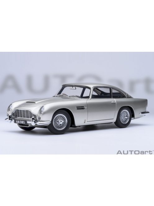 Autoart - 1:18 Aston Martin DB5, Birch Silver, 1964 (composite model/full openings) - AUTOart