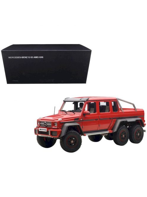 Autoart - 1:18 Mercedes-Benz G 63 AMG 6x6 (red) 2013 (composite model/full openings)