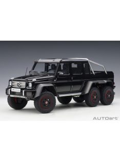   Autoart - Mercedes-Benz G 63 AMG 6x6 (Gloss Black) 2013 (composite model/full openings)