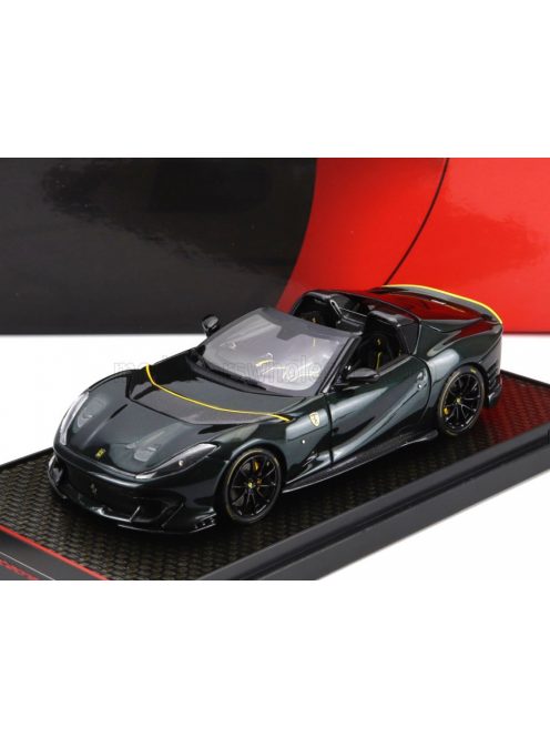 Bbr-Models - FERRARI 812 COMPETIZIONE A SPIDER 2022 - BLACK WHEELS VERDE ZELTWEG - DARK GREEN MET YELLOW