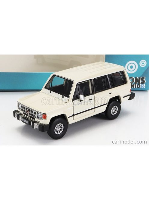 Bm-Creations - Mitsubishi Pajero Mki With Extra Accessories 1983 White