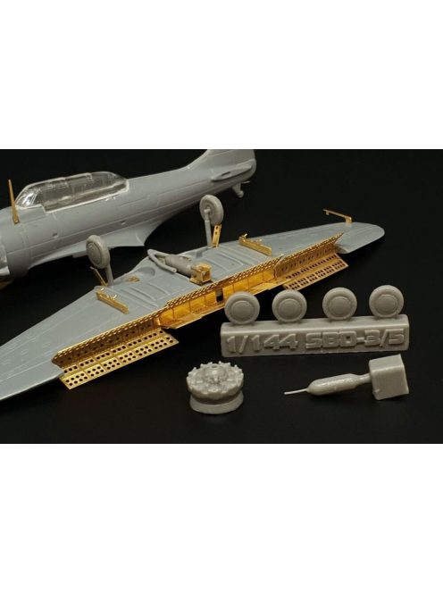 Brengun - SBD-3 Dauntless  Exterior (BRENGUN kit)