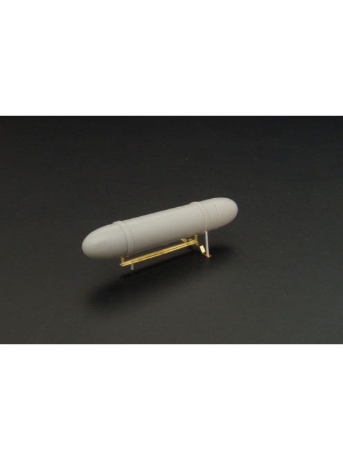 Brengun - 1/48 50gal  cigar  fuel tank w-rack (double pack) PE- resin set of twoo U.K. fuel tanks