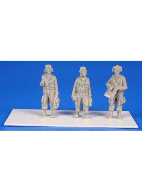 CMK - Japanese Army AF Bomber Crew MembersWWII (3 fig.)