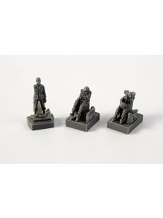   CMK - AH-1 Sitting pilots (2 figures) ground crew(1 figure) f SpecialHobby