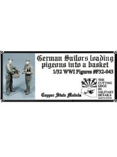 Copper State Models - 1/32 Germam seilors with pigeons