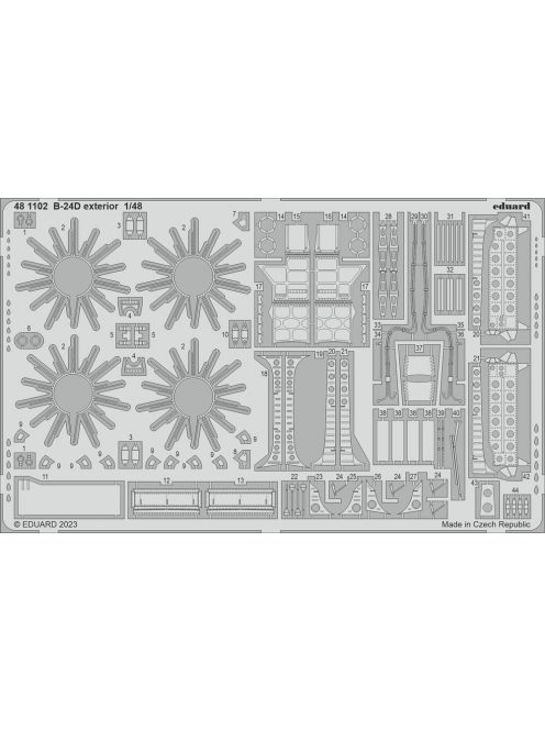 Eduard - B-24D exterior 1/48 REVELL