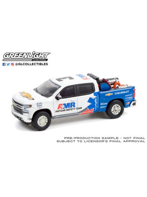 GREENLIGHT - 2021 Chevrolet Silverado - 2021 NTT IndyCar Series AMR IndyCar Safety Team with Safety Equipment in Truck Bed (Hobby Exclusive)