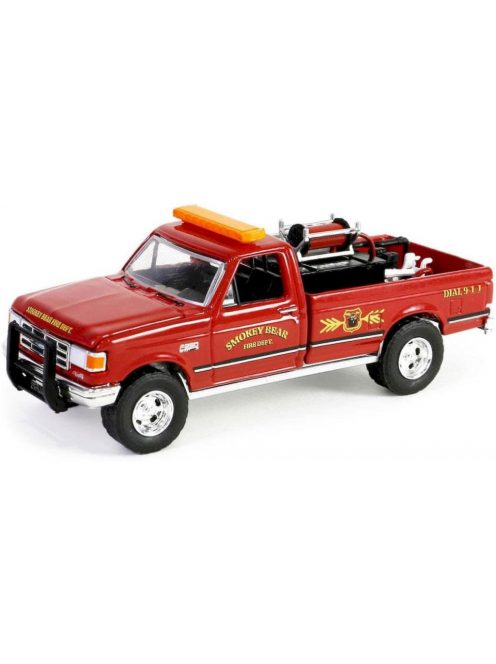 Greenlight - 1:64 1990 Ford F-250 with Fire Equipment, Hose and Tank "Carelessness Kills Tomorrow's Trees, Too! Prevent Forest Fires!" Solid Pack - Smokey Bear Series 3 - GreenLight