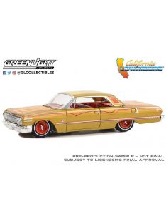   Greenlight - 1:64 Chevrolet Impala SS 1963 - Gold Metallic and Red - California Lowriders Series 4 - GREENLIGHT