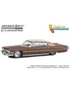   Greenlight - 1:64 Cadillac Sedan deVille 1973 - Dark Brown Metallic with Light Brown Pinstripes - California Lowriders Series 4 - GREENLIGHT