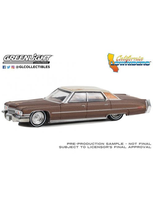 Greenlight - 1:64 Cadillac Sedan deVille 1973 - Dark Brown Metallic with Light Brown Pinstripes - California Lowriders Series 4 - GREENLIGHT