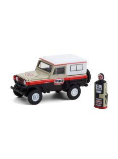   GREENLIGHT - The Hobby Shop Series 10 - 1967 Nissan Patrol -Texaco with Vintage Texaco Gas Pump Solid Pack