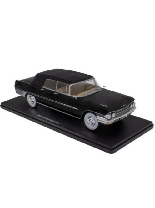 Hachette - 1:24 Zil 111D Cabriolet