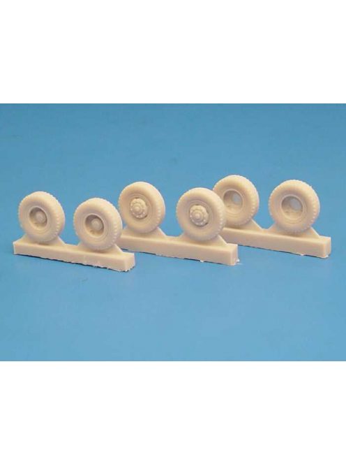 Hauler - 1/87 TATRA 815 Road wheels resin wheels for IGRA models