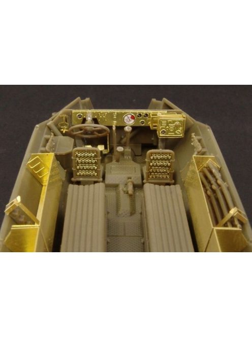 Hauler - Sd Kfz 251-1 ausf C INTERIOR (AFV)