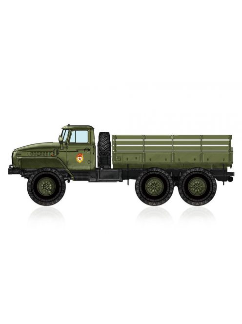 Hobby Boss - Russian URAL-4320 Truck