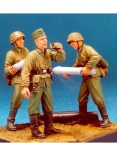 Hobby Fan - Ger. Eastern Front Launcher (1)-3Fig/w/B