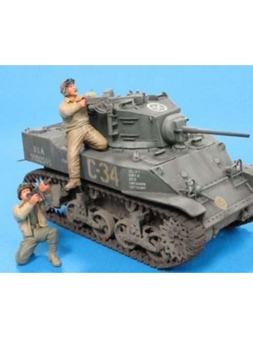 Hobby Fan - U.S. M5A1 Tank Crew & Sandbags- 2 Fig.