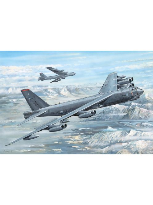 HPH Models - 1/48 B-52 STRATOFORTRESS