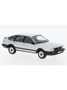 Ixo-Models - VW Passat B2 silber IXO 1:43