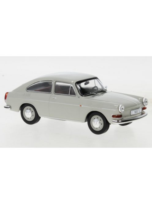 Ixo-Models - VW 1600 TL beige IXO 1:43