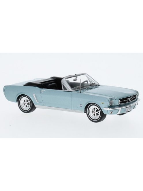 Ixo-Models - Ford Mustang Conver hellblau IXO 1:43