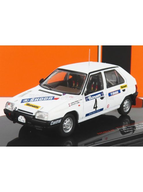 Ixo-Models - SKODA FAVORIT 136L (night version) N 4 RALLY VALASSKAA ZIMA 1989 L.KRECEK - B.MOTL WHITE