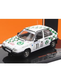   Ixo-Models - SKODA FAVORIT 136L TEAM SKODA MOTORSPORT N 11 RALLY MONTECARLO 1993 E.TRINER - J.KLIMA WHITE GREEN