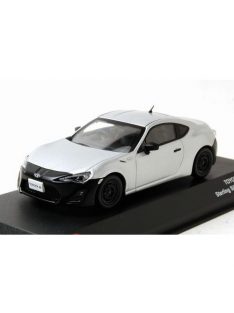   J-Collection - 1:43 Toyota 86 Rc Version 2012 - Silver/ Black - J-Collection