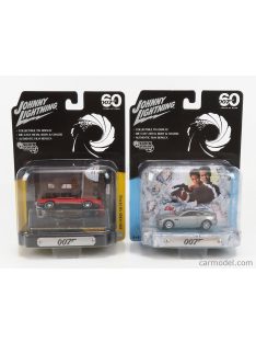   Johnny Lightning - Aston Martin Set 2X V12 Vanquish - James Bond 007 - Die Another Day - La Morte Puo' Attendere + Ford Usa Mustang Mach 1 Coupe 1971 - 007 James Bond - Diamonds Are Forever - Una Cascata Di Diamanti Grey Red