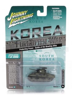   Johnny Lightning - TANK M4A3 SHERMAN MILITARY KOREA 1944 MILITARY GREEN