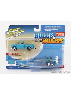   Johnny Lightning - Chevrolet Stepside Pick-Up With Trailer And Boat 1965 2 Tone Blue