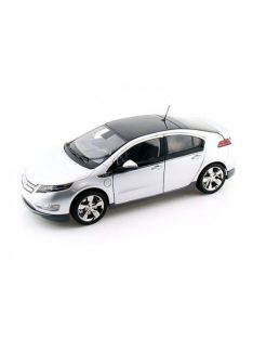 Kyosho - 1:18 Chevrolet Volt Silver