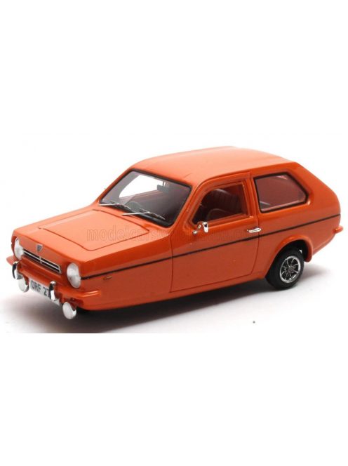 Matrix Scale Models - RELIANT ROBIN SALOON 1973 ORANGE