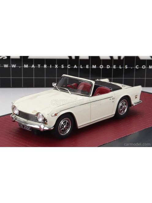 Matrix Scale Models - Triumph Tr5 Cabriolet Open 1967 White