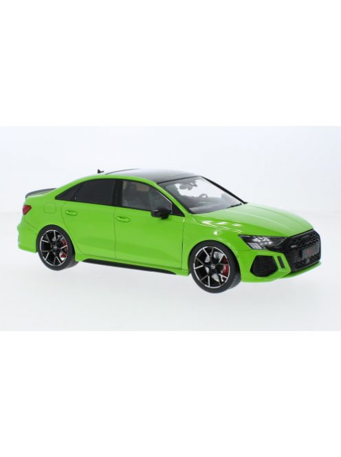 MCG - Audi RS3 Limousine, hellgrün, 2022, 1:18